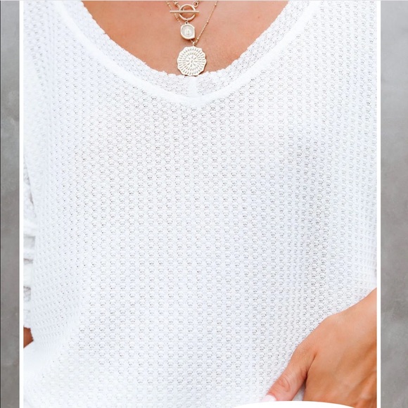 VICI-NWT.  Thermal knit top - WHITE, XS - Picture 7 of 10